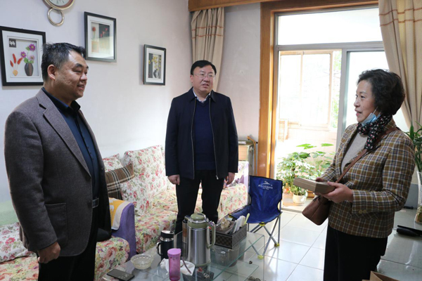 图片2.jpg 图片2.jpg