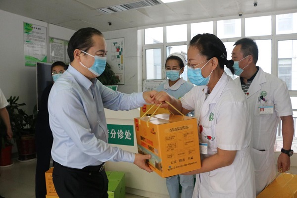 图片2.jpg 图片2.jpg