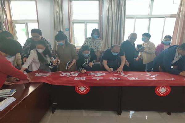 598264cee1c6e0a7332bc9ab560ff93.jpg 598264cee1c6e0a7332bc9ab560ff93.jpg