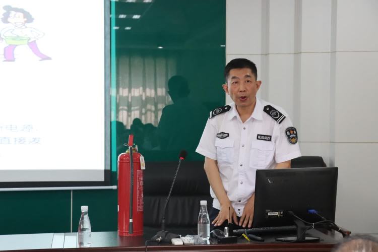 a547cfb9cbab764a82b7005713df8dad_2.jpg a547cfb9cbab764a82b7005713df8dad_2.jpg